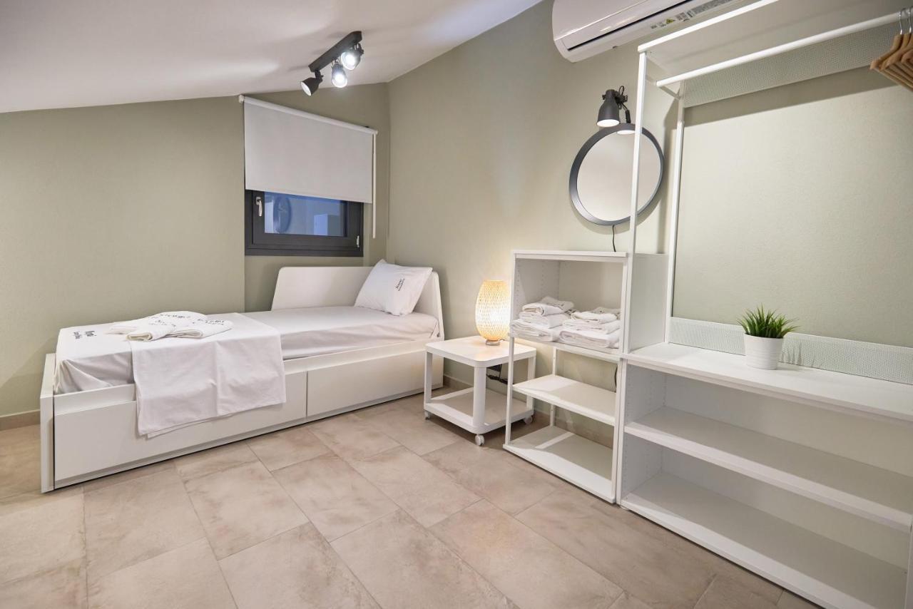 Oisymi Luxury Studios Néa Péramos Dış mekan fotoğraf